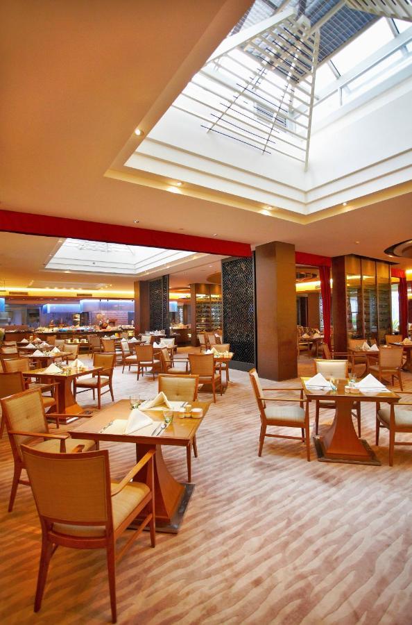 Harriway Hotel Chengdu Exterior photo
